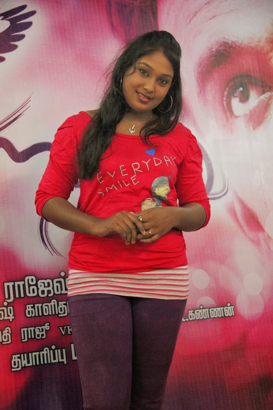 movie team interview stills par...